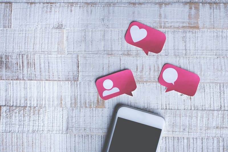Baromètre des réseaux sociaux pour les associations Baromètre des réseaux sociaux pour les associations